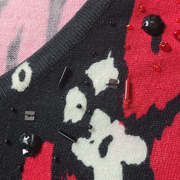 LH sport Sweater - Picture 13 of 16